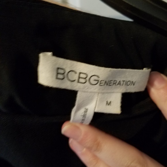 Unique black dress - Picture 4 of 4